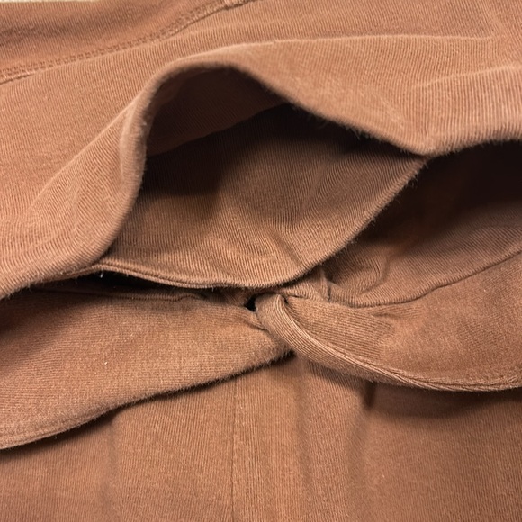 VS PINK Cotton Blend 4-Way Stretch Hi Twisted Knotted 6” Bike Short / Brown / M - Picture 3 of 6